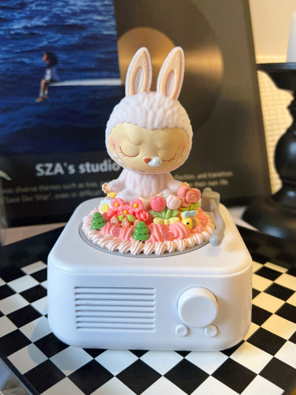 Labubu Yoga Series Handmade Bluetooth Speaker & Mug with High Quality Authenic doll , Portable Wireless, for Home/Party/Present, Electronic Gadgets, Birthday Gift .