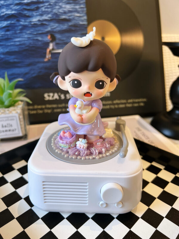 Zoraa Handmade Bluetooth Speaker & Mug with High Quality Authenic doll , Portable Wireless, for Home/Party/Present, Electronic Gadgets, Birthday Gift .