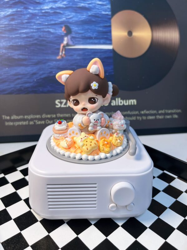 Zoraa Meow Cat Face Mini Series Bluetooth Speaker – Handmade Cream Glue Aesthetic Wireless Speaker | Cute Kawaii Gift for Girls
